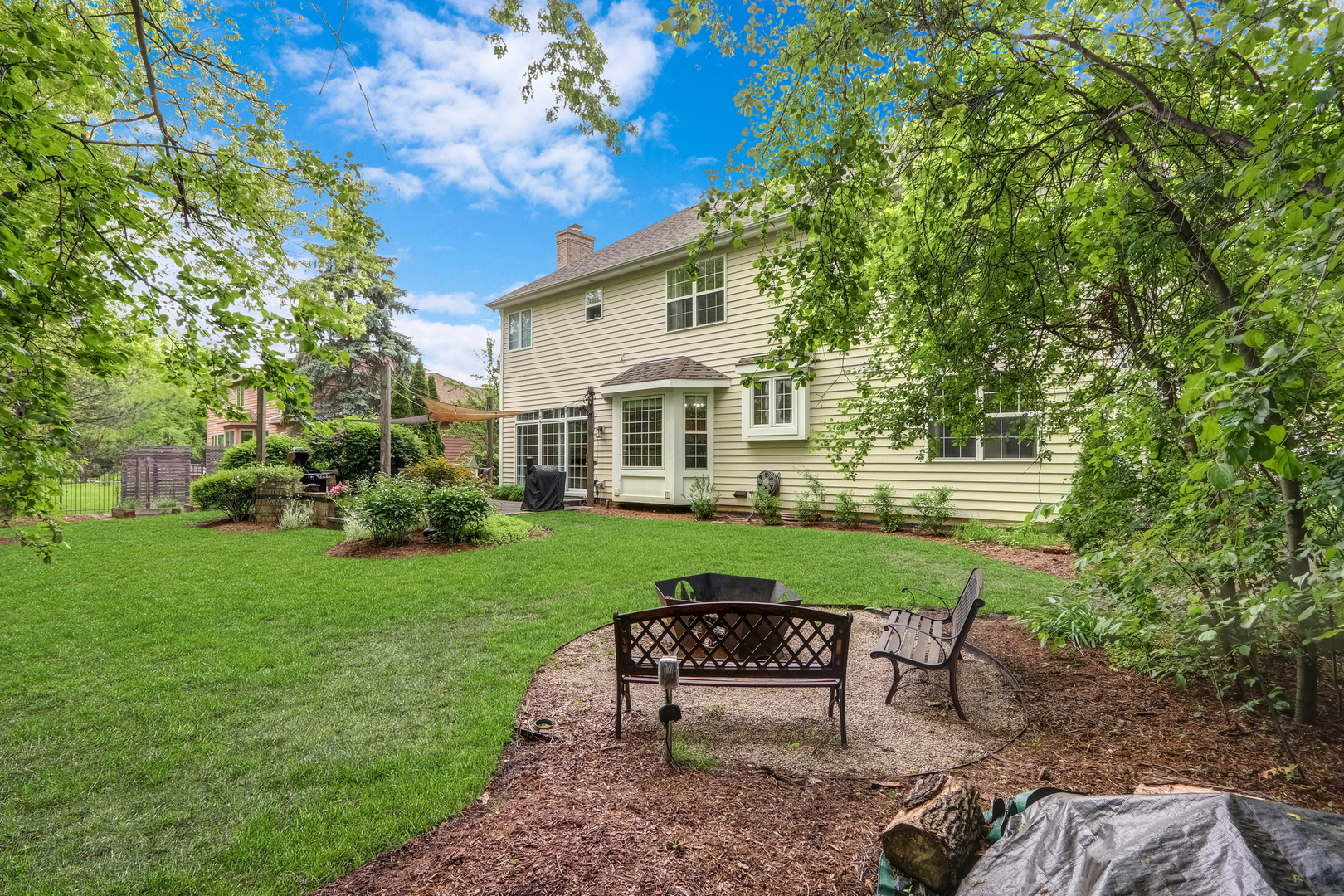 1156 Vineyard Drive
