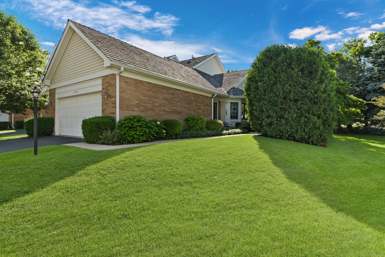 806 Braeman Court Unit: 806