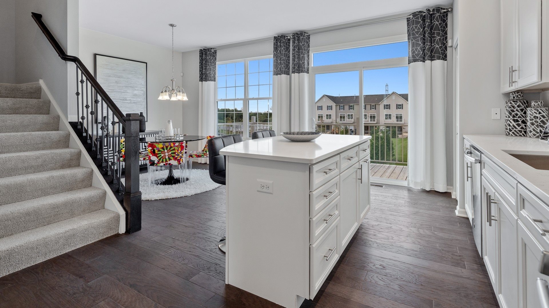 1105 Neubauer Circle Unit: 0702