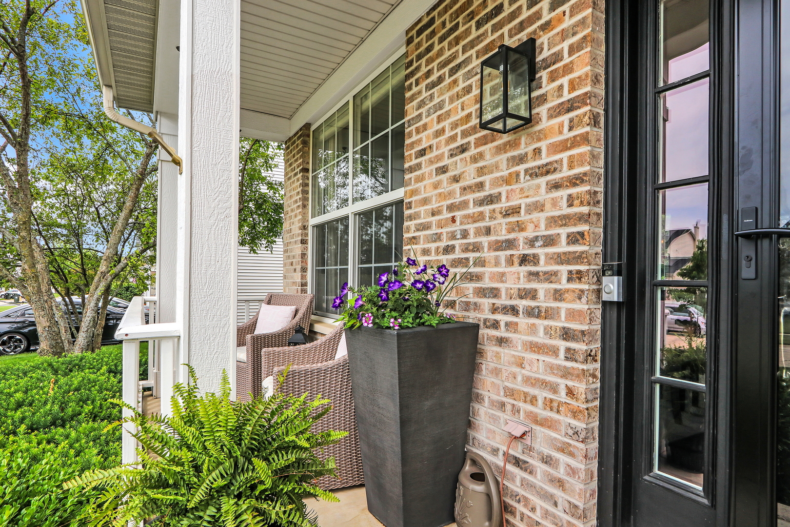 284 W Biros Lane