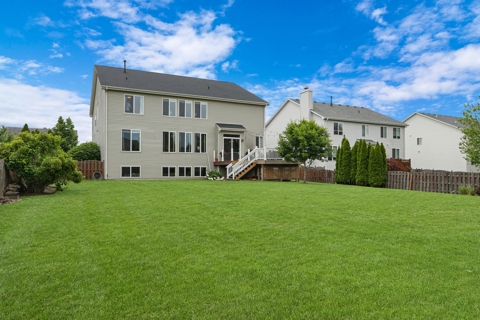 284 W Biros Lane