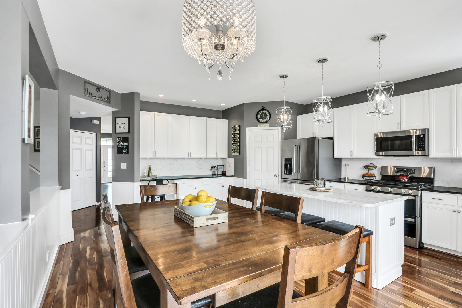 284 W Biros Lane