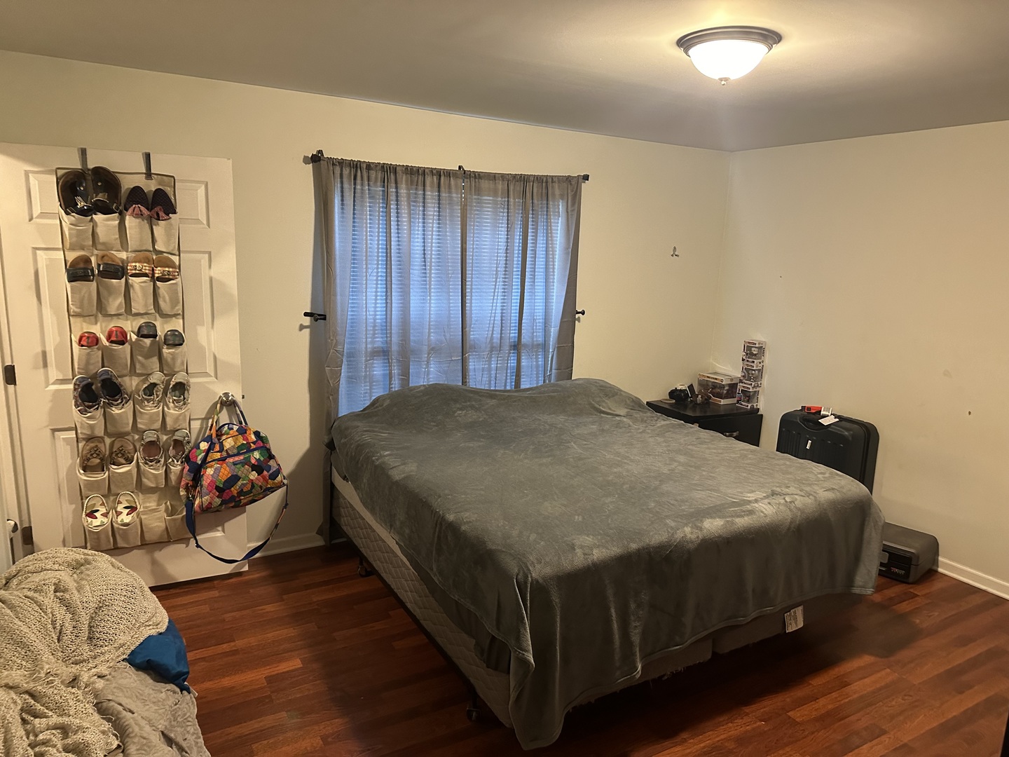 907 Mary Court