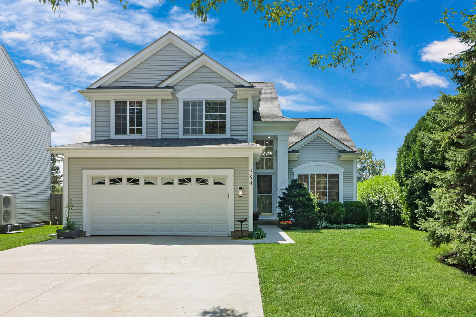 984 Chesapeake Boulevard