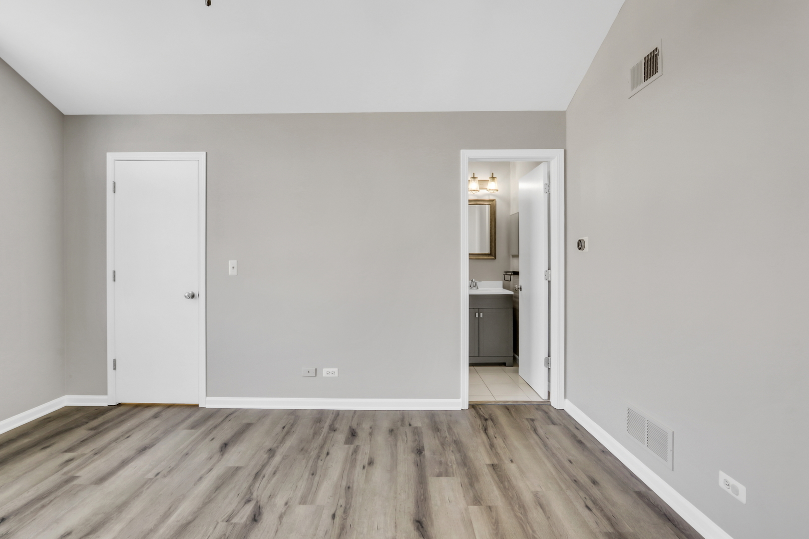 323 N Patriot Drive