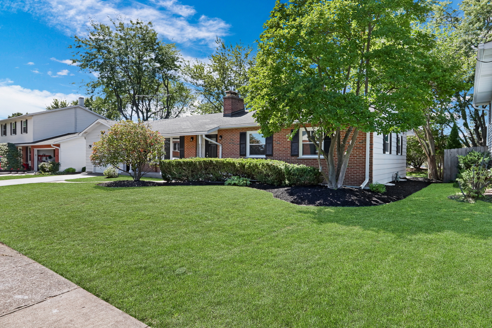 696 Hillside Avenue
