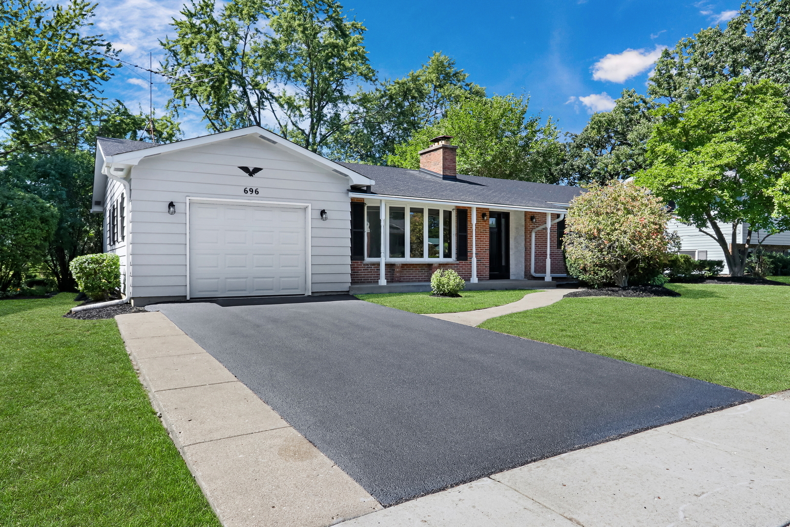 696 Hillside Avenue