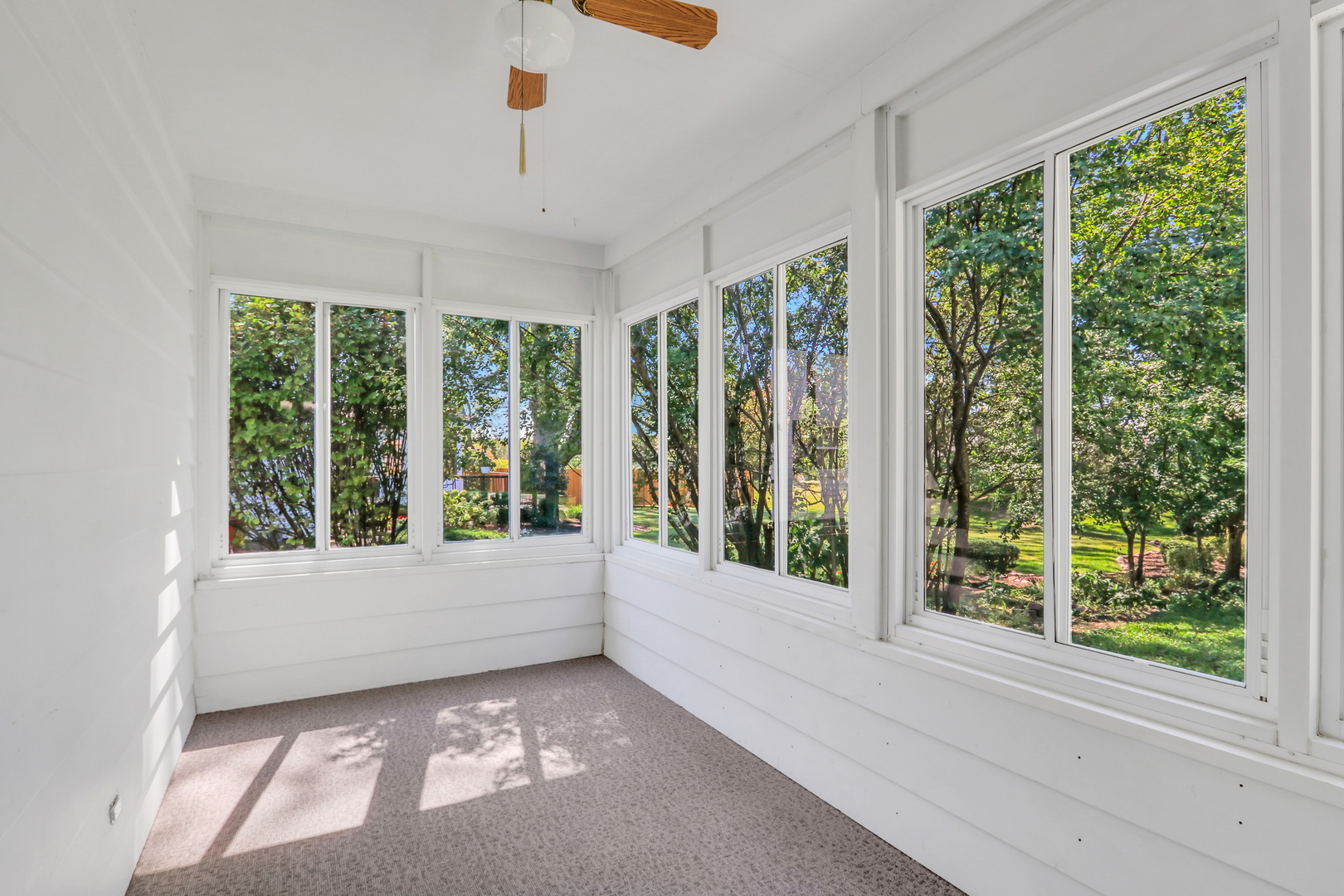 696 Hillside Avenue