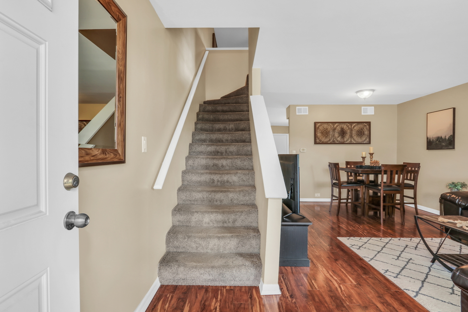 17462 W Walnut Lane