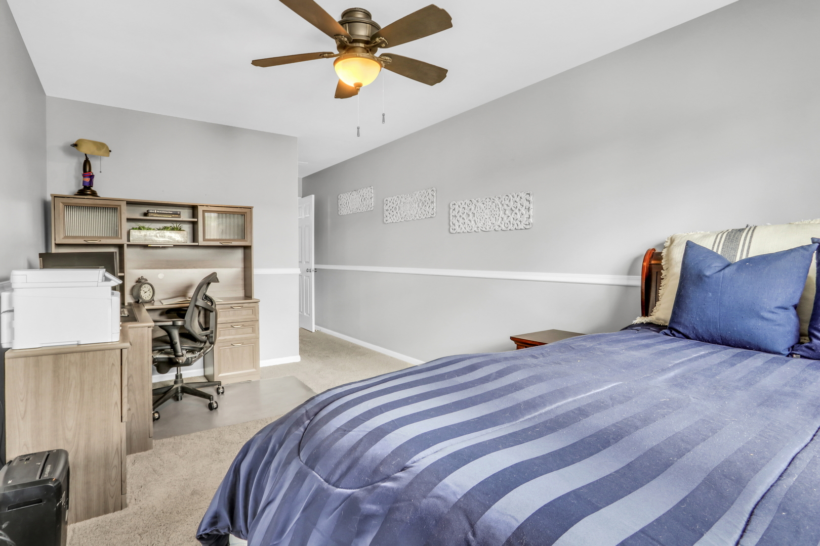 17462 W Walnut Lane