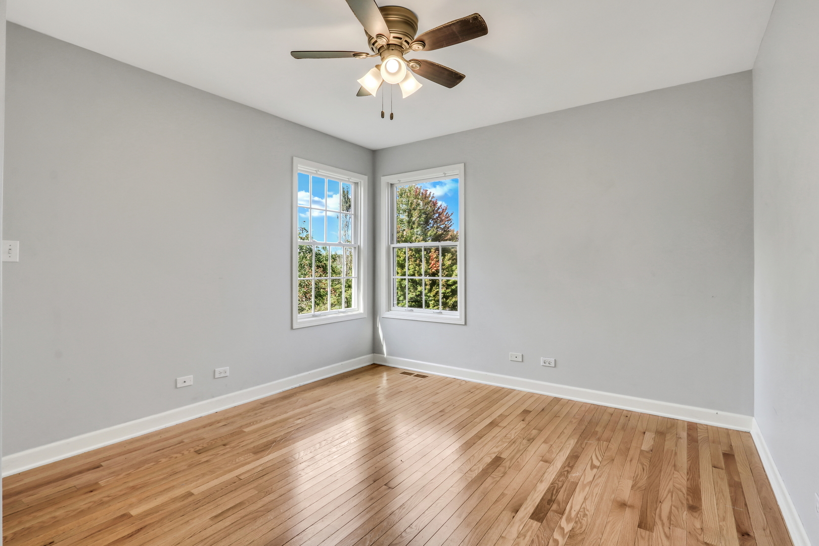 868 Red Hawk Drive