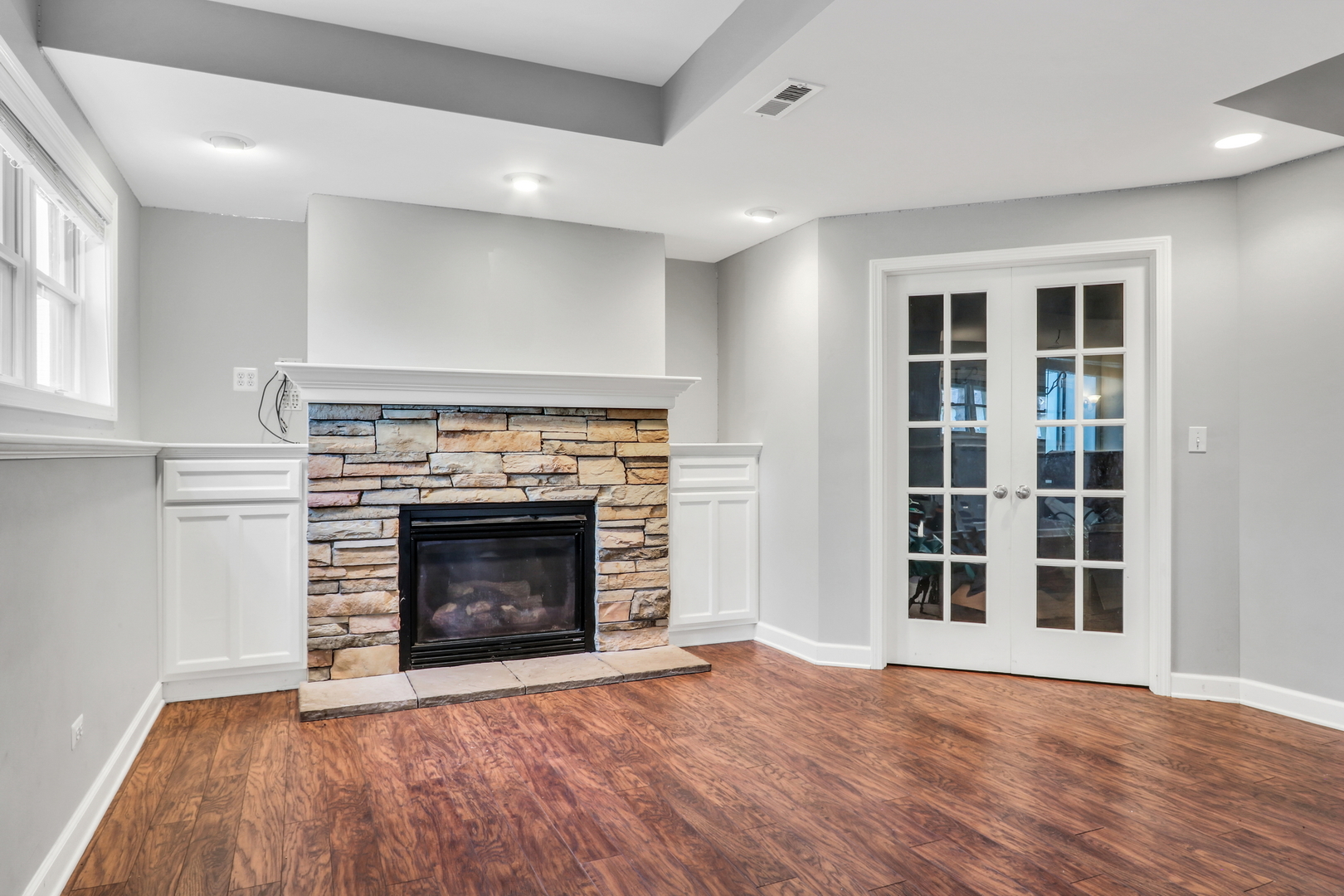 868 Red Hawk Drive