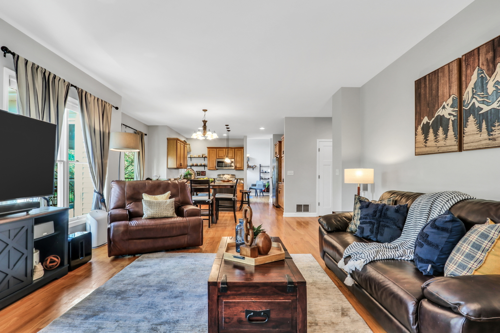 868 Red Hawk Drive