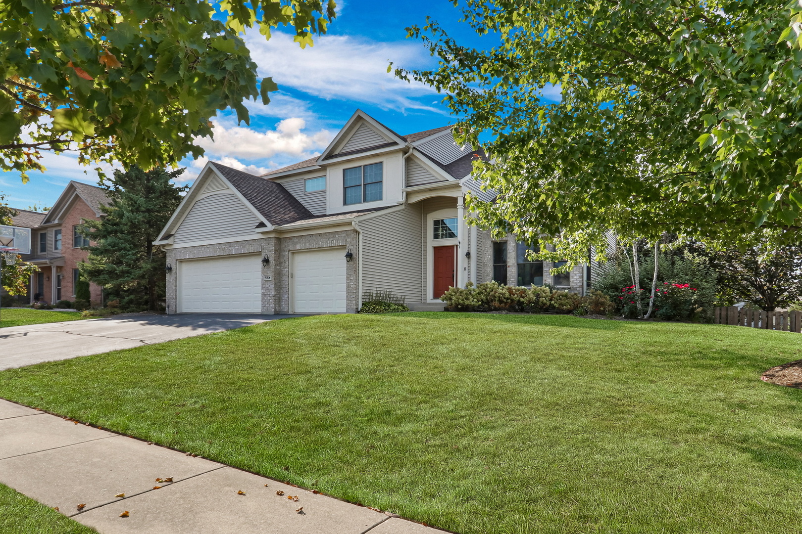 868 Red Hawk Drive