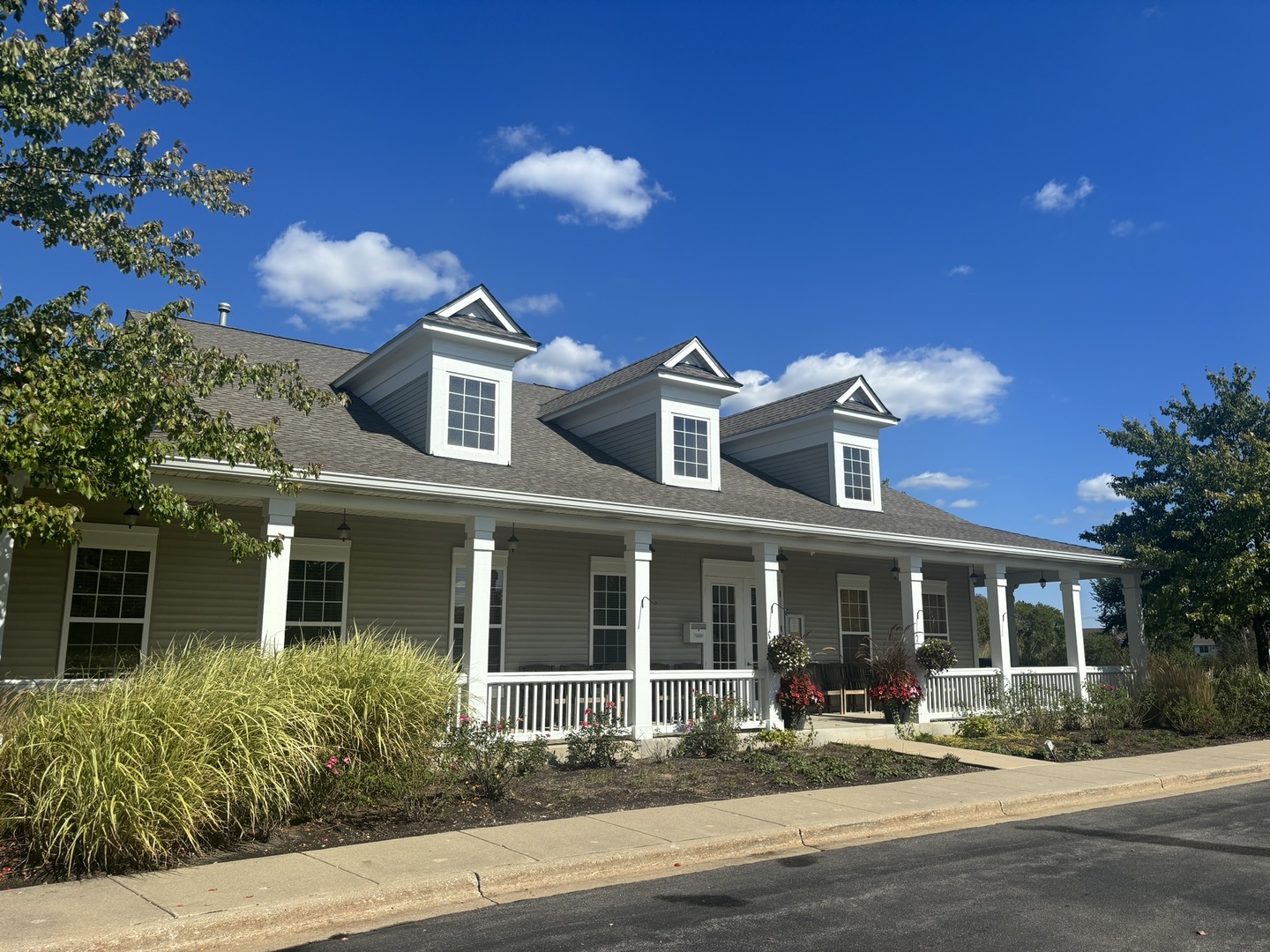 2877 Falling Waters Drive