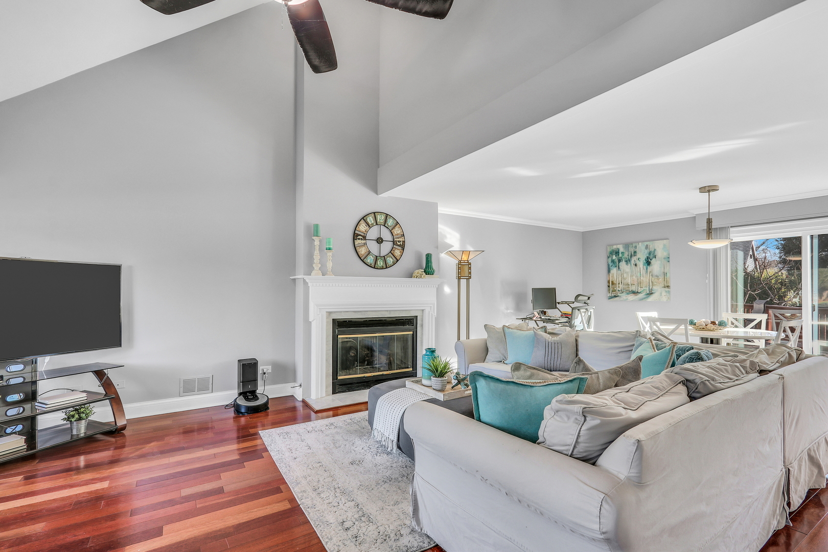 7 Whaler Court