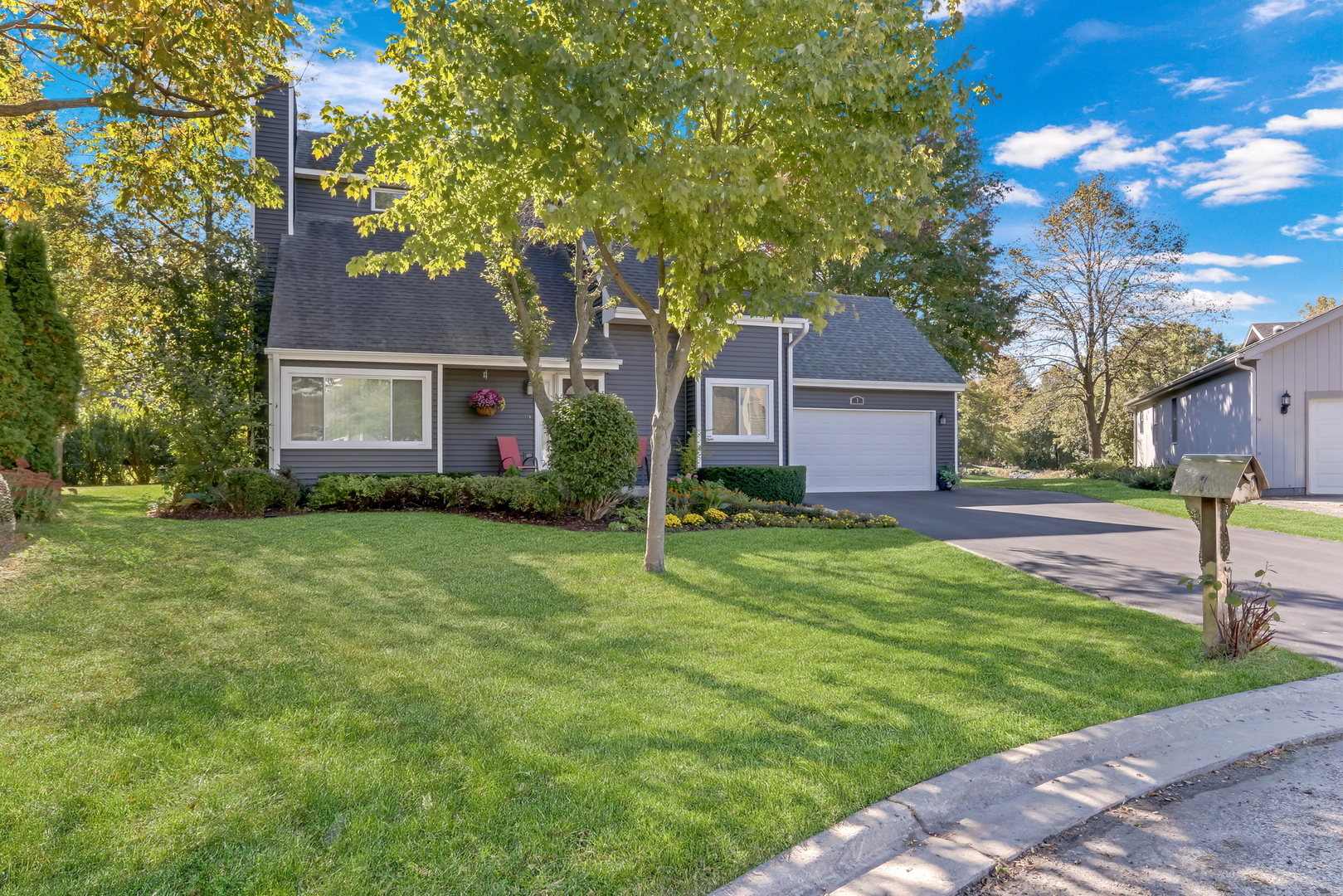 7 Whaler Court