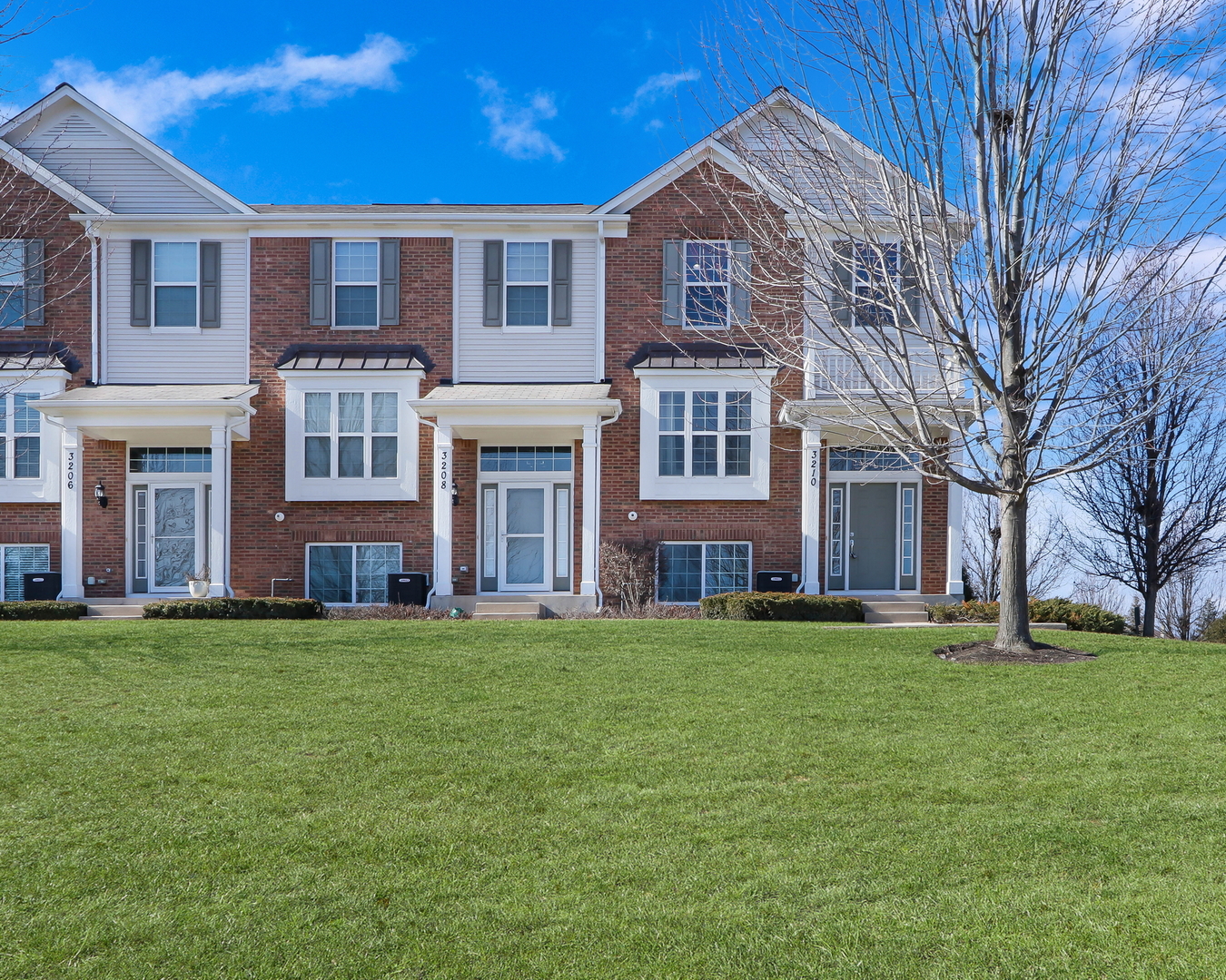 3210 Neubauer Circle Unit: 3210