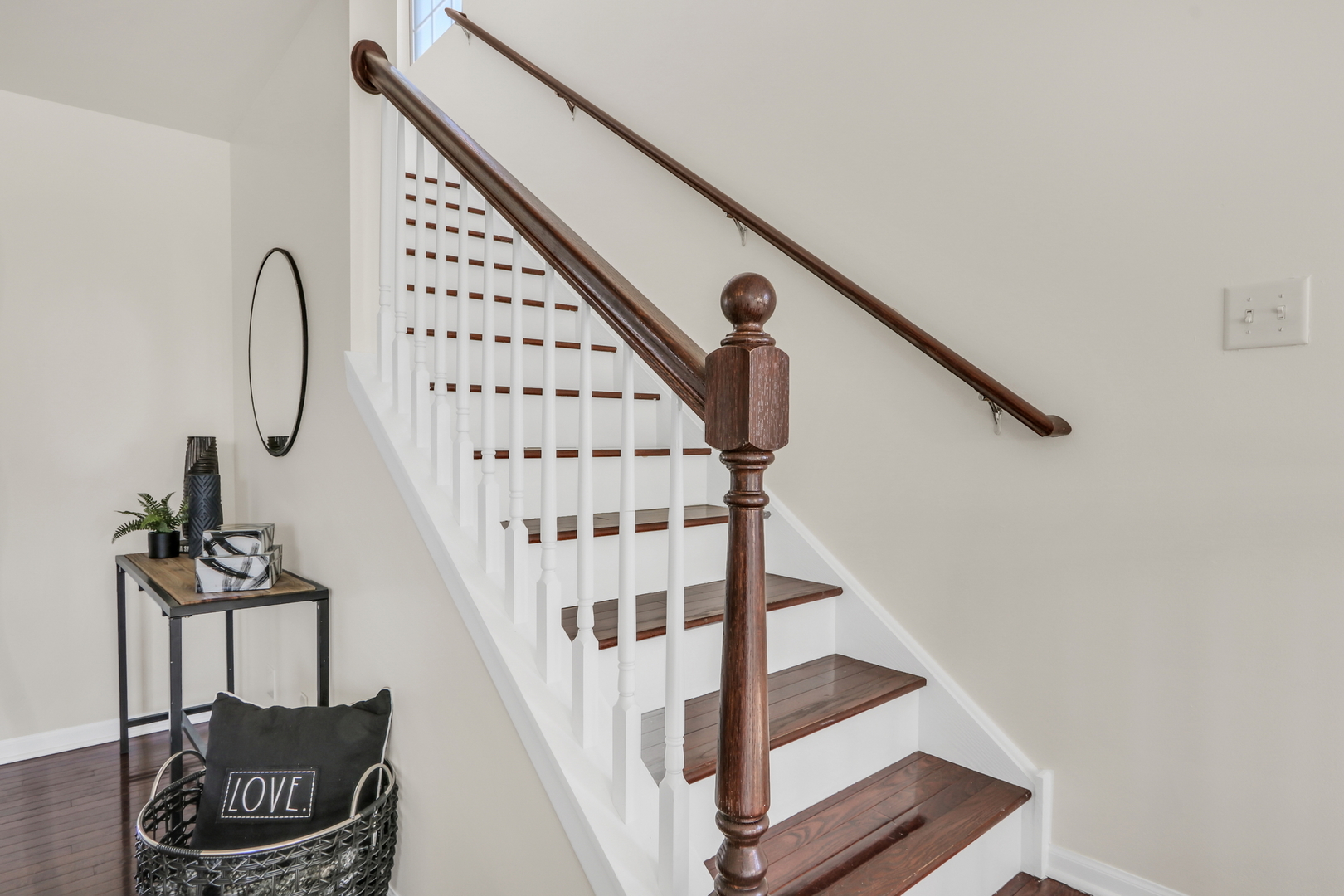 3210 Neubauer Circle Unit: 3210