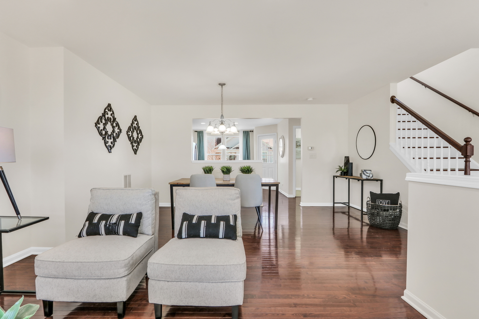 3210 Neubauer Circle Unit: 3210