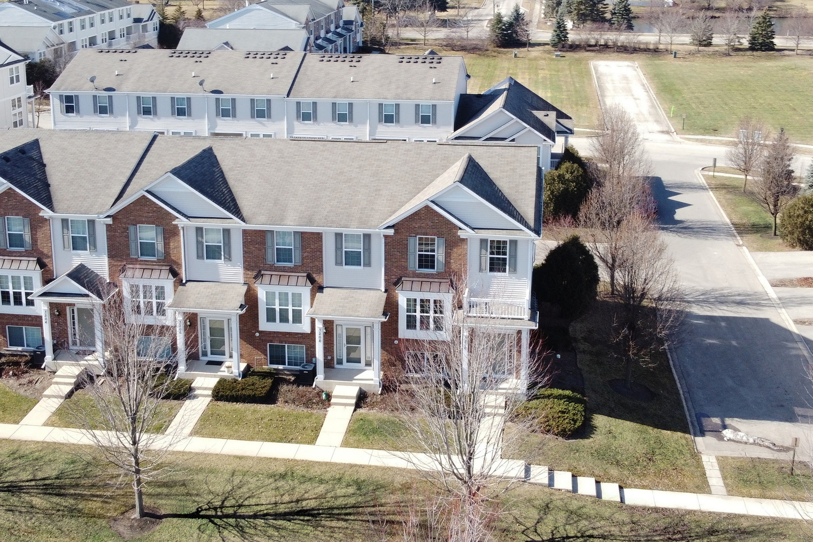 3210 Neubauer Circle Unit: 3210