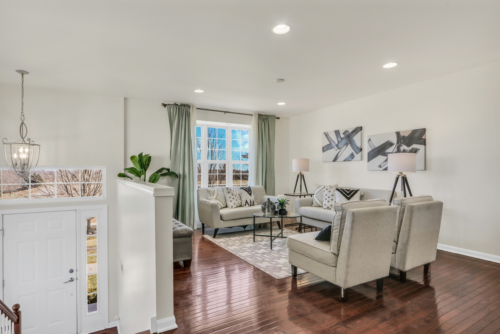 3210 Neubauer Circle Unit: 3210