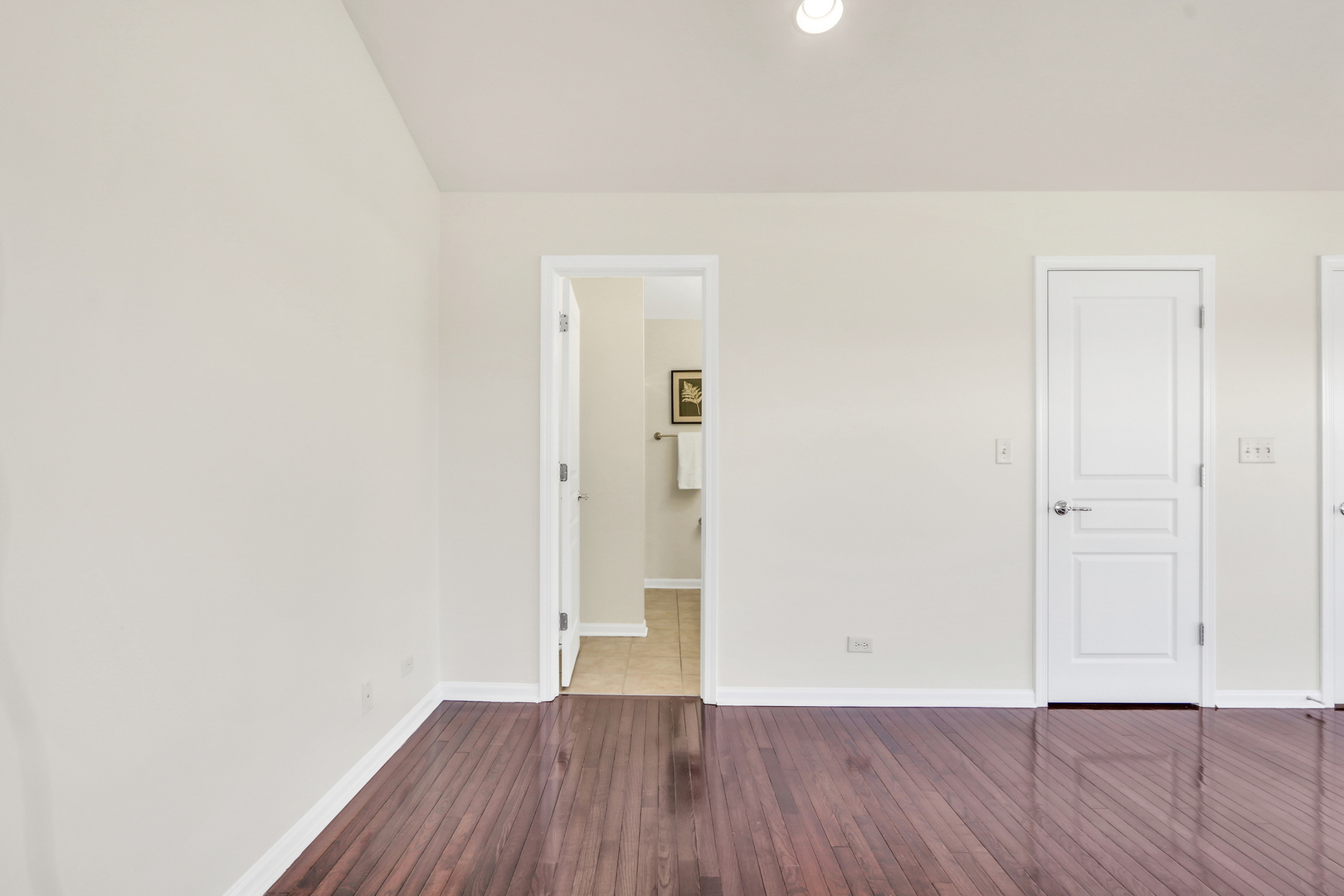3210 Neubauer Circle Unit: 3210