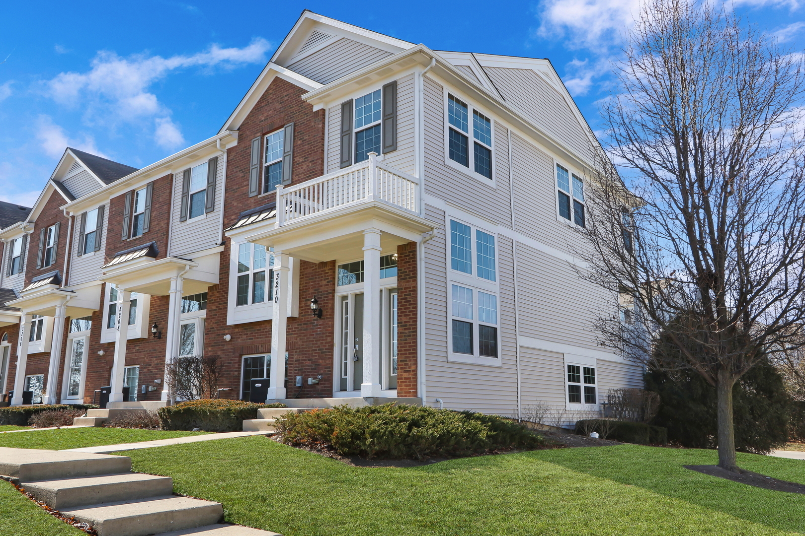 3210 Neubauer Circle Unit: 3210