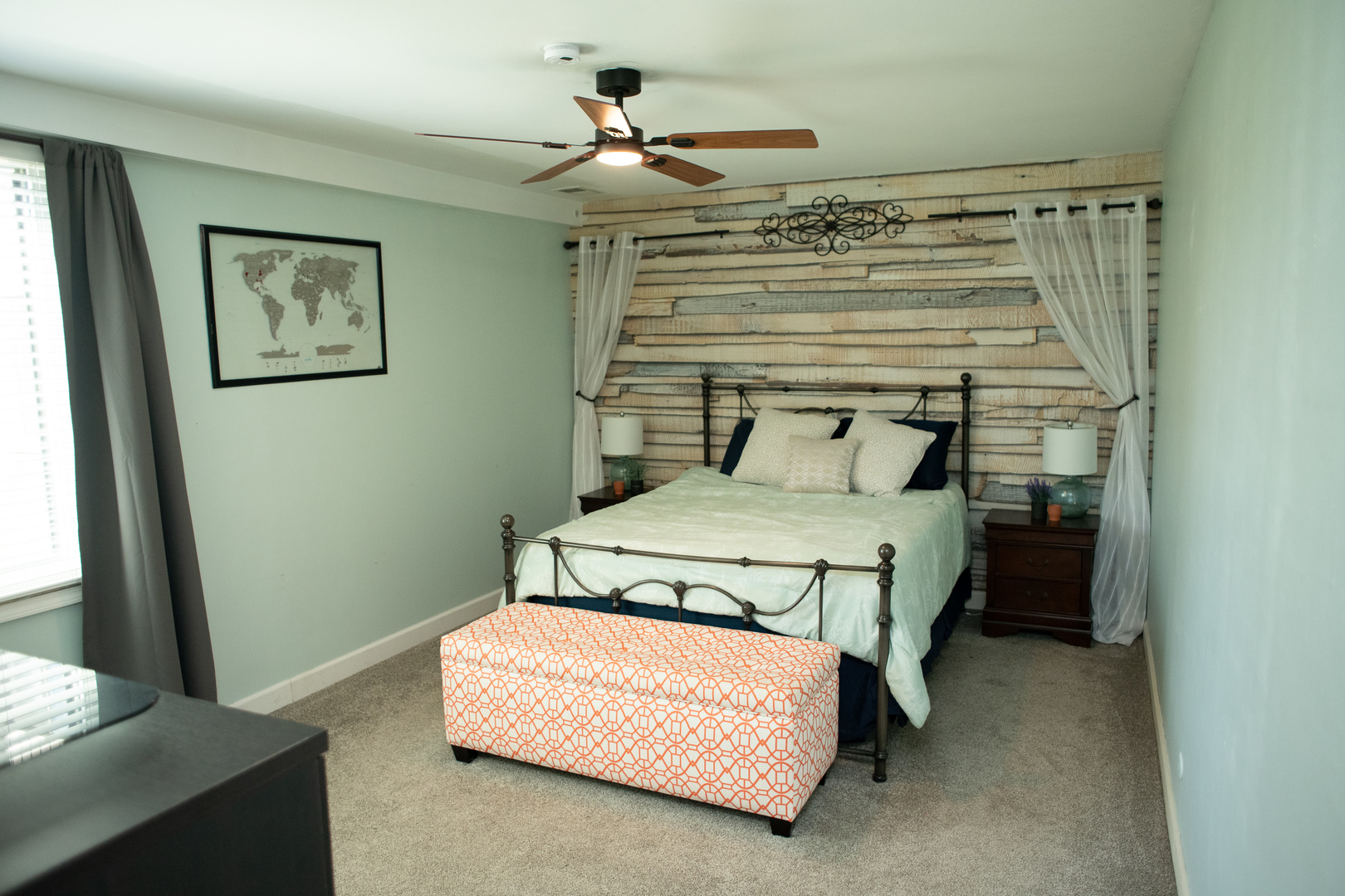 462 Raintree Court Unit: 1B