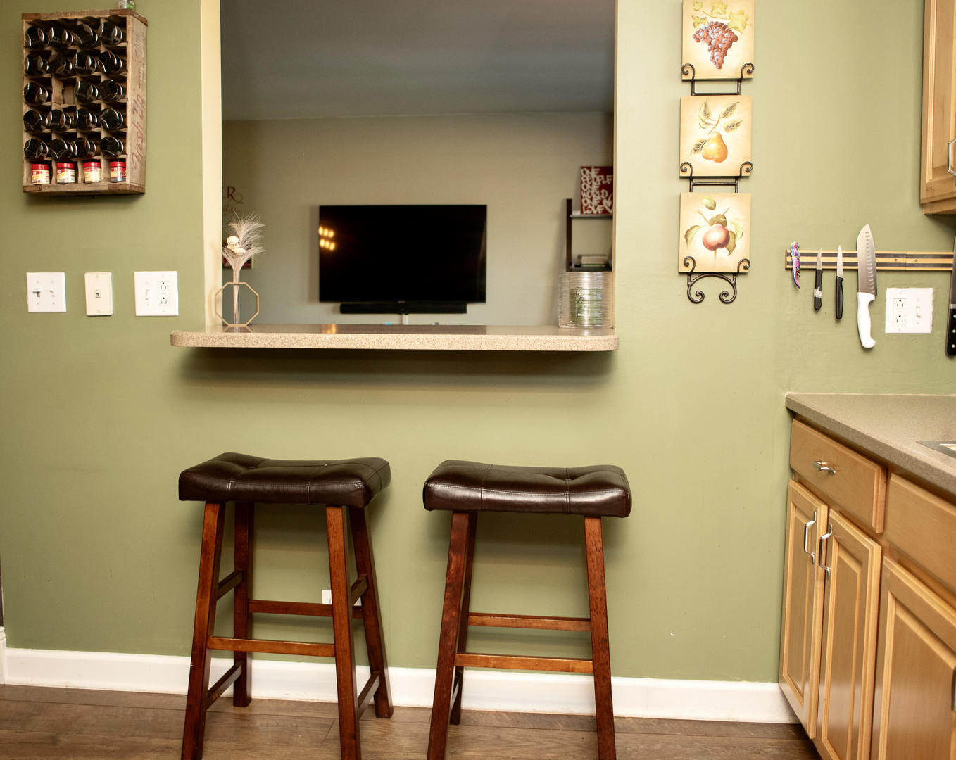 462 Raintree Court Unit: 1B