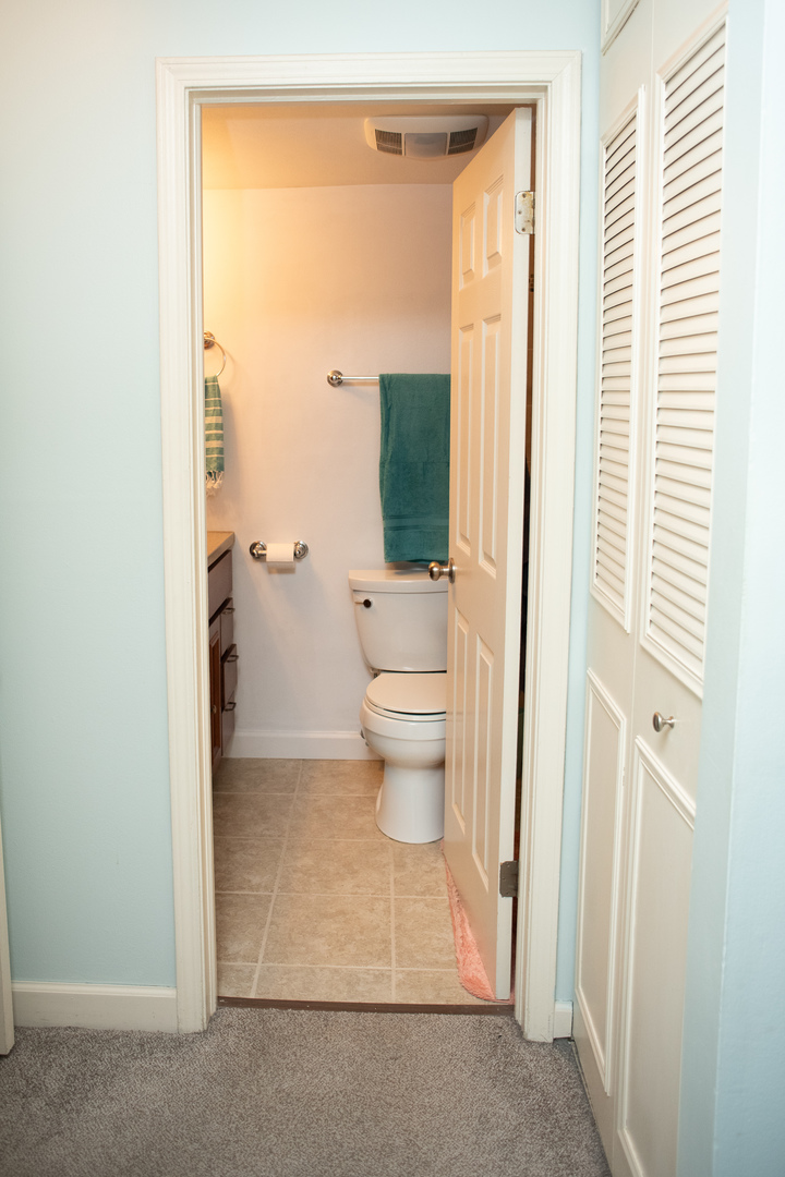462 Raintree Court Unit: 1B