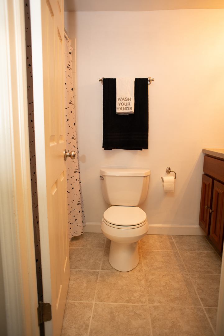 462 Raintree Court Unit: 1B
