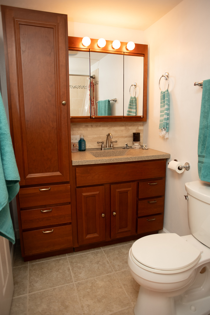 462 Raintree Court Unit: 1B