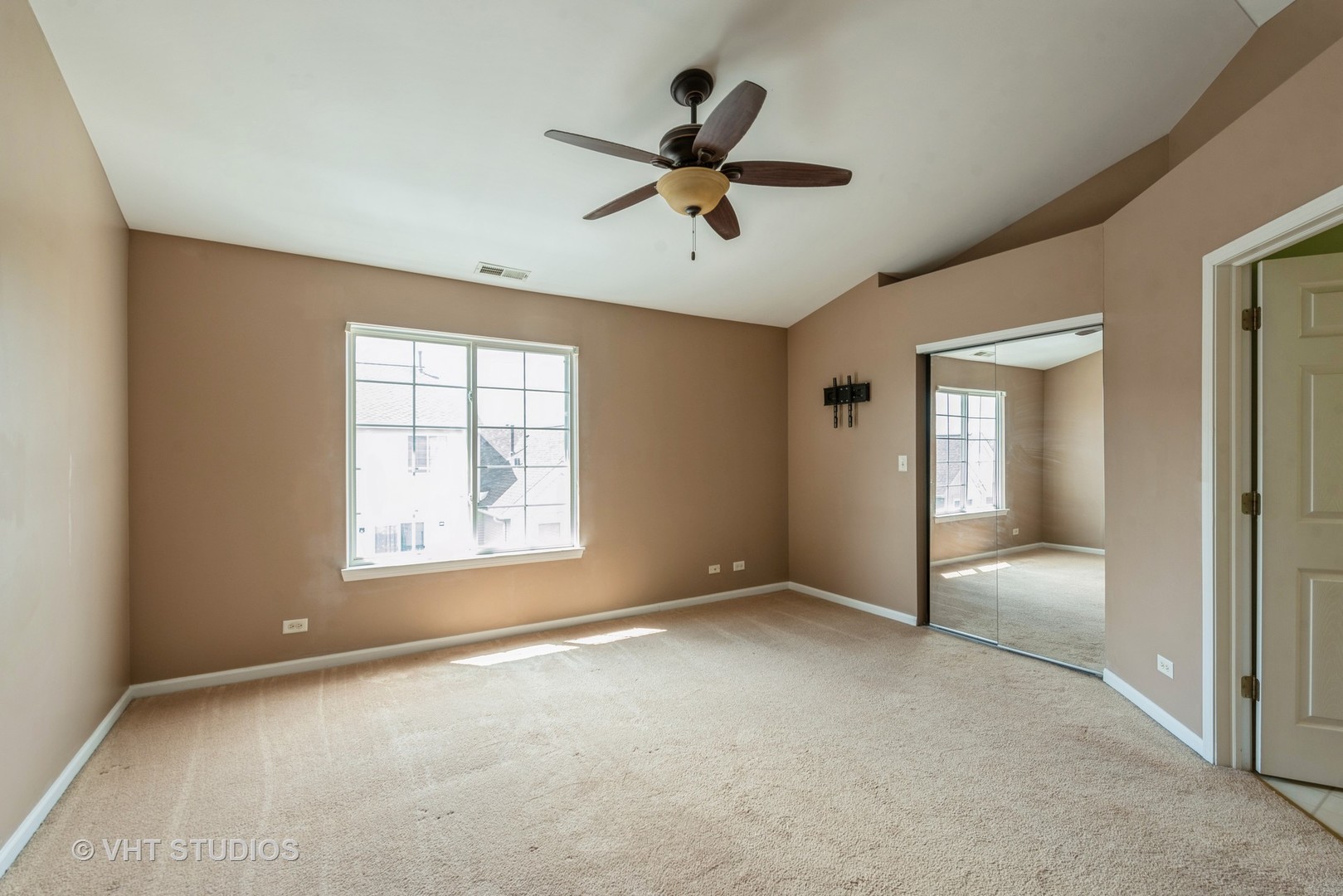 1329 New Haven Drive