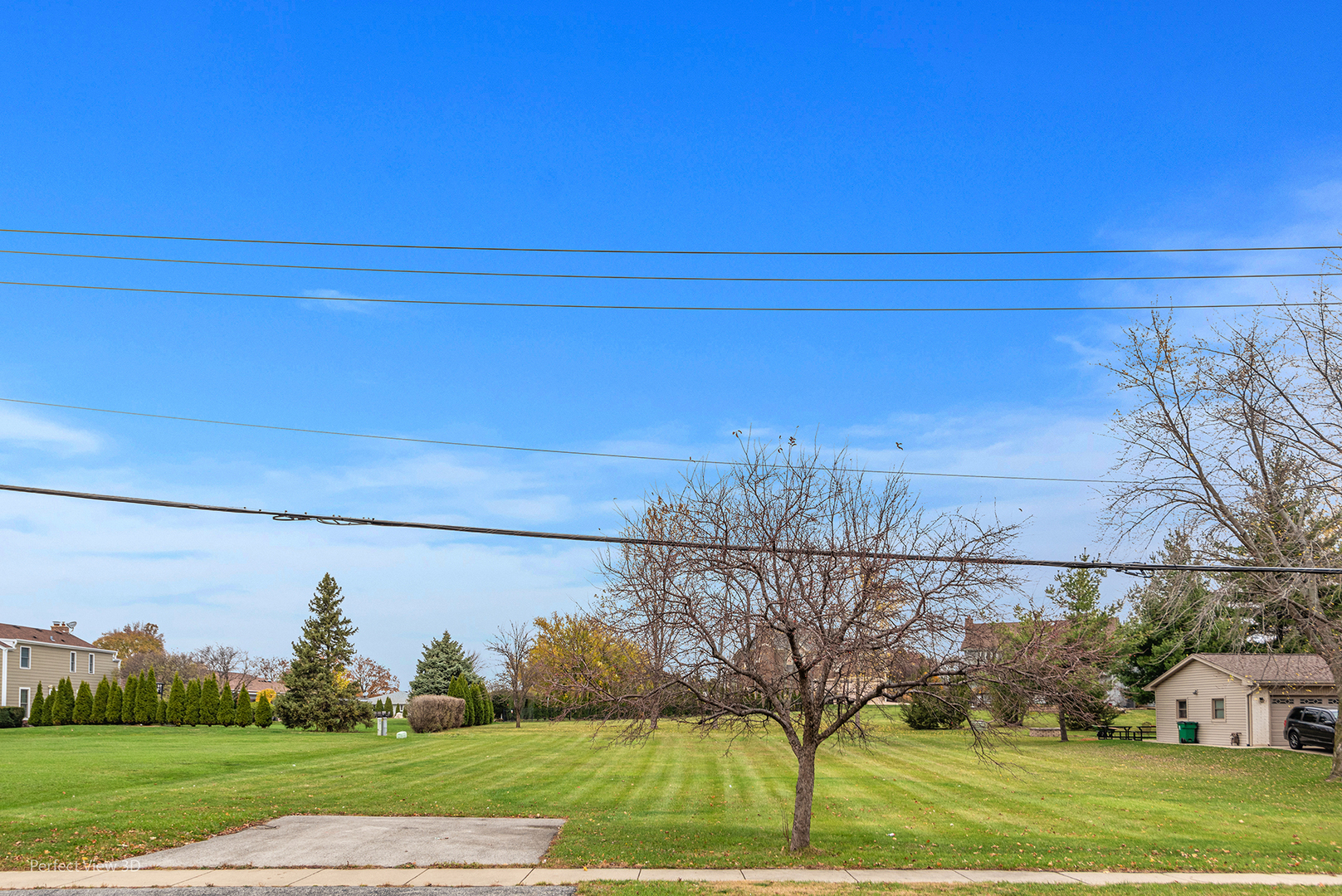 187 W Army Trail Road