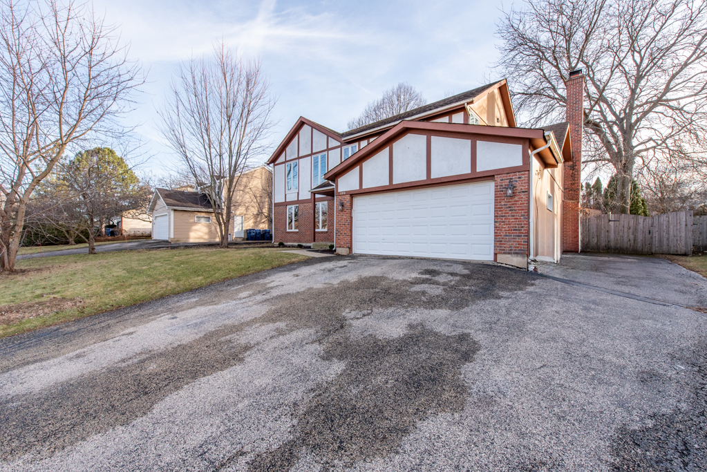 17375 W Woodland Drive