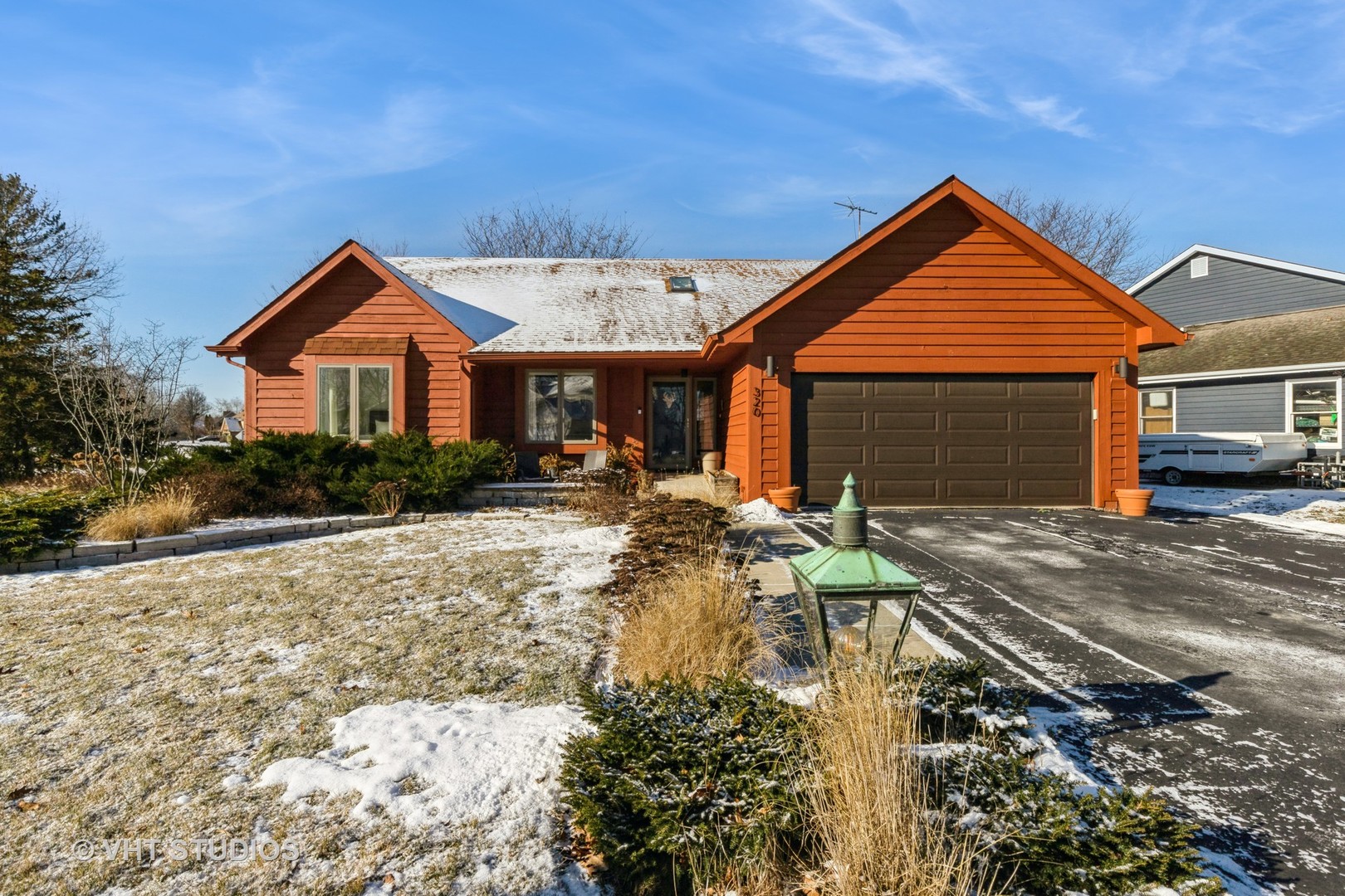 320 MAINSAIL Drive