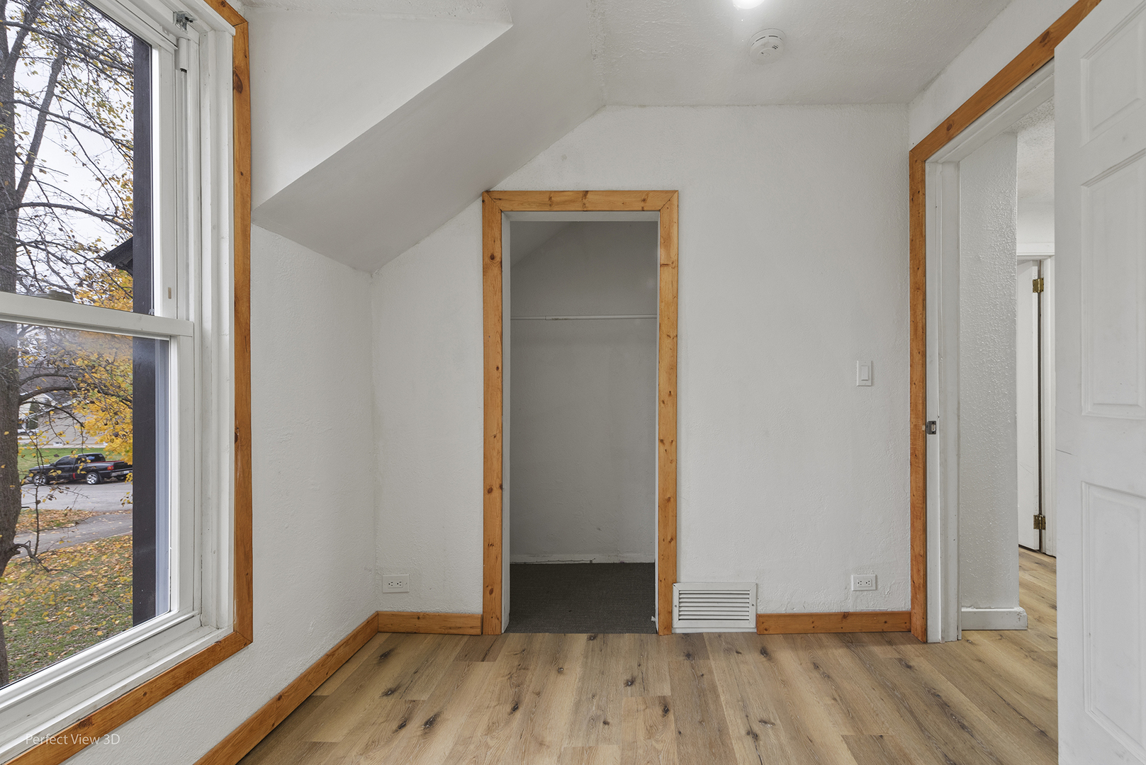3216 Ezra Avenue