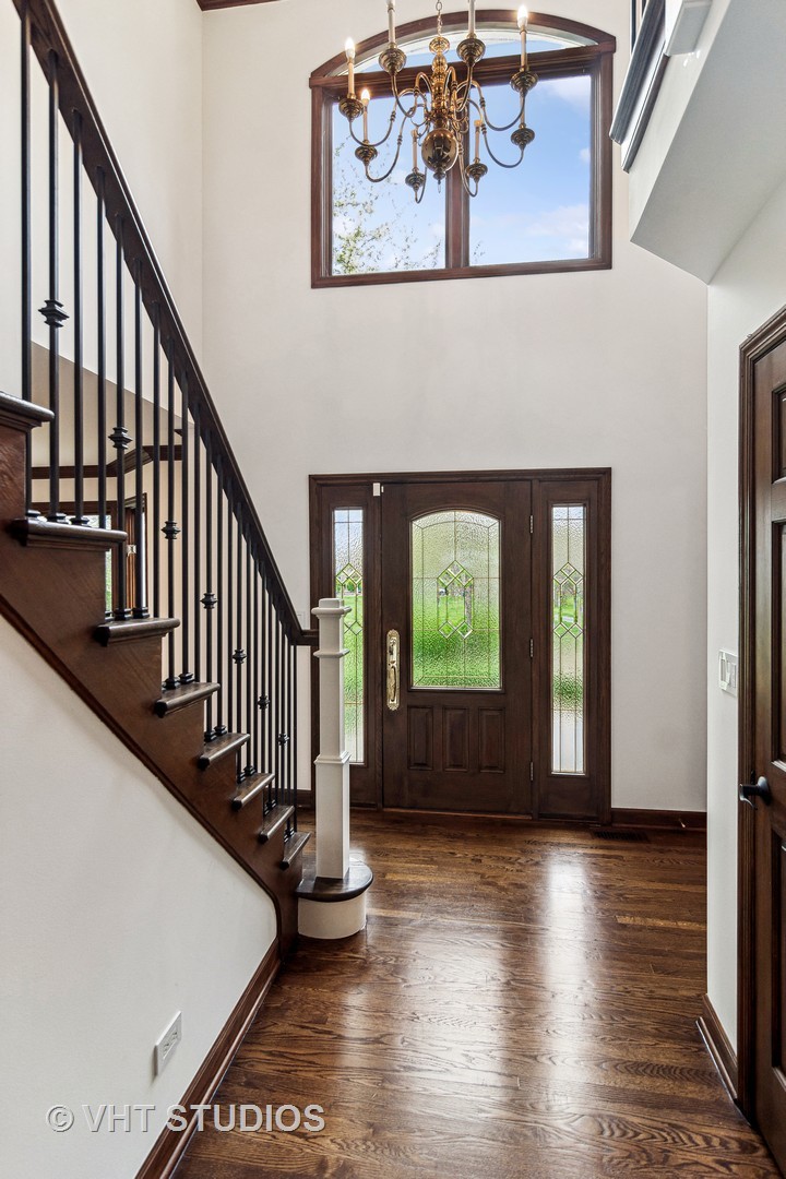 3936 Lakeview Court
