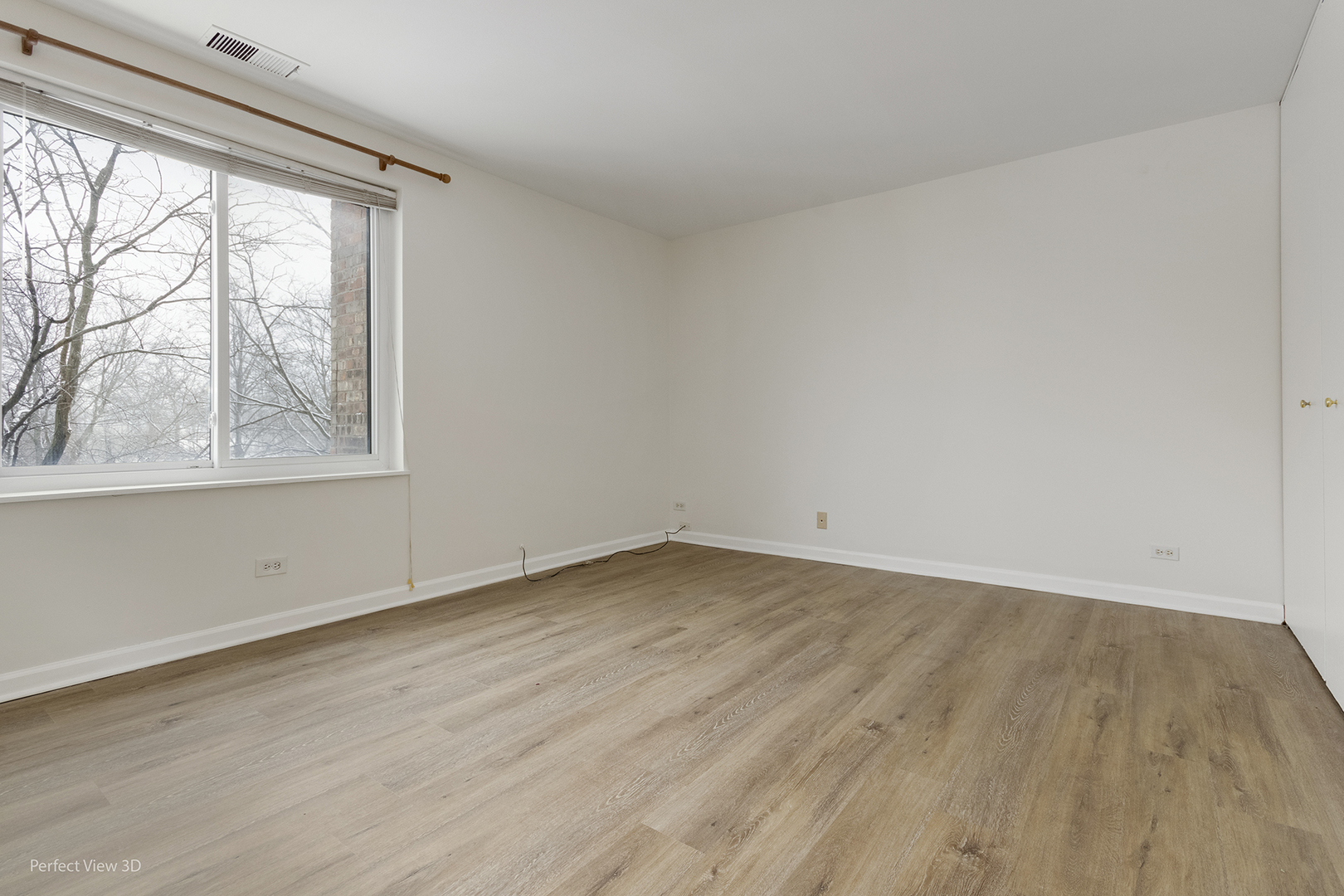 420 Walnut Creek Lane Unit: 3305