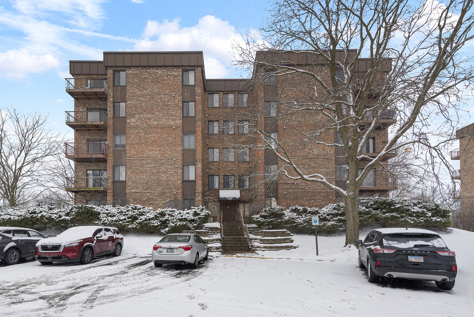 420 Walnut Creek Lane Unit: 3305