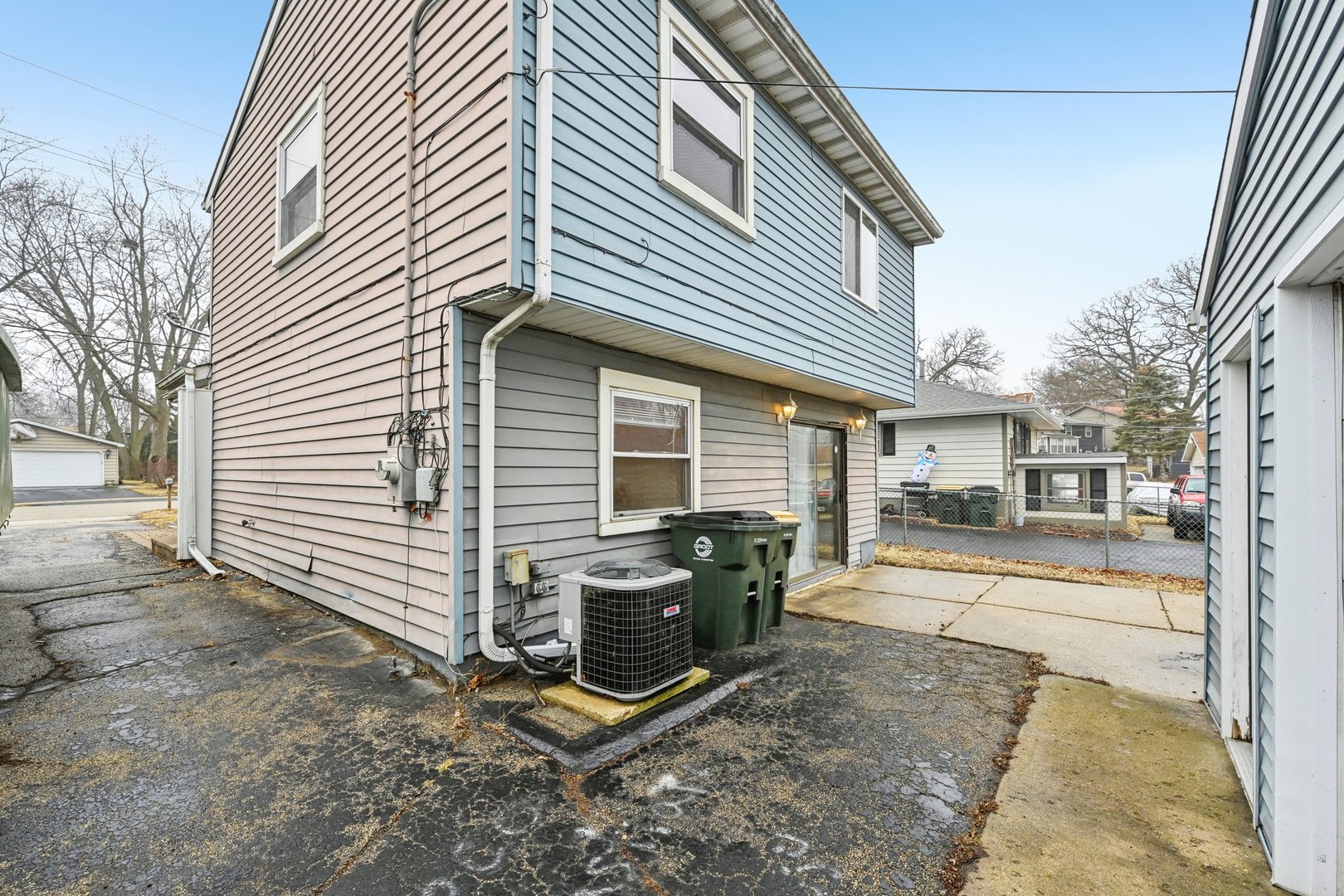 1221 Lotus Drive