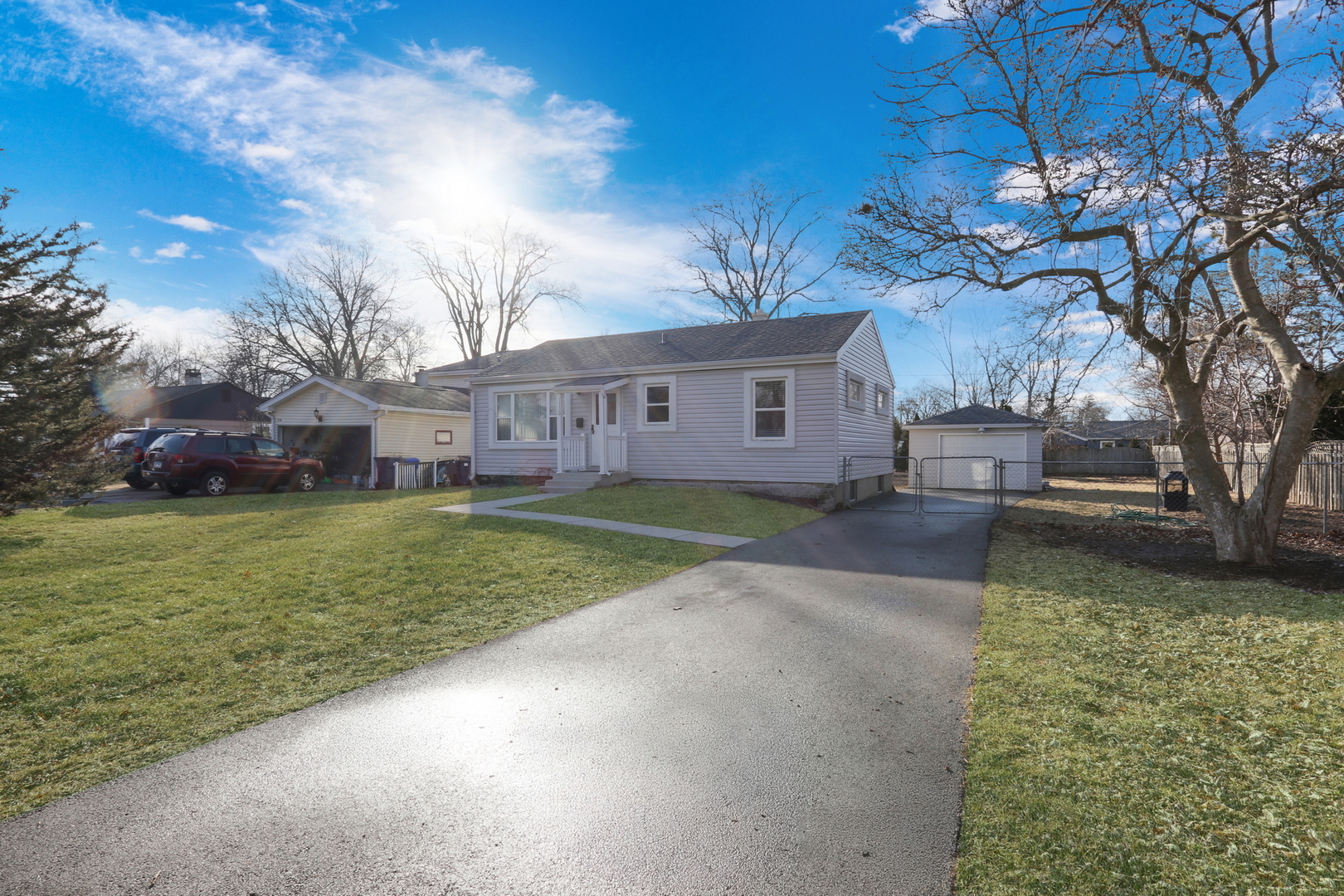 1110 Fischer Street