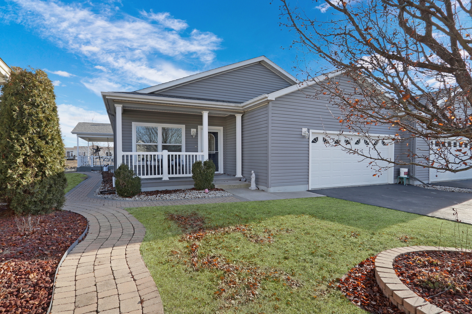 323 Legacy Court