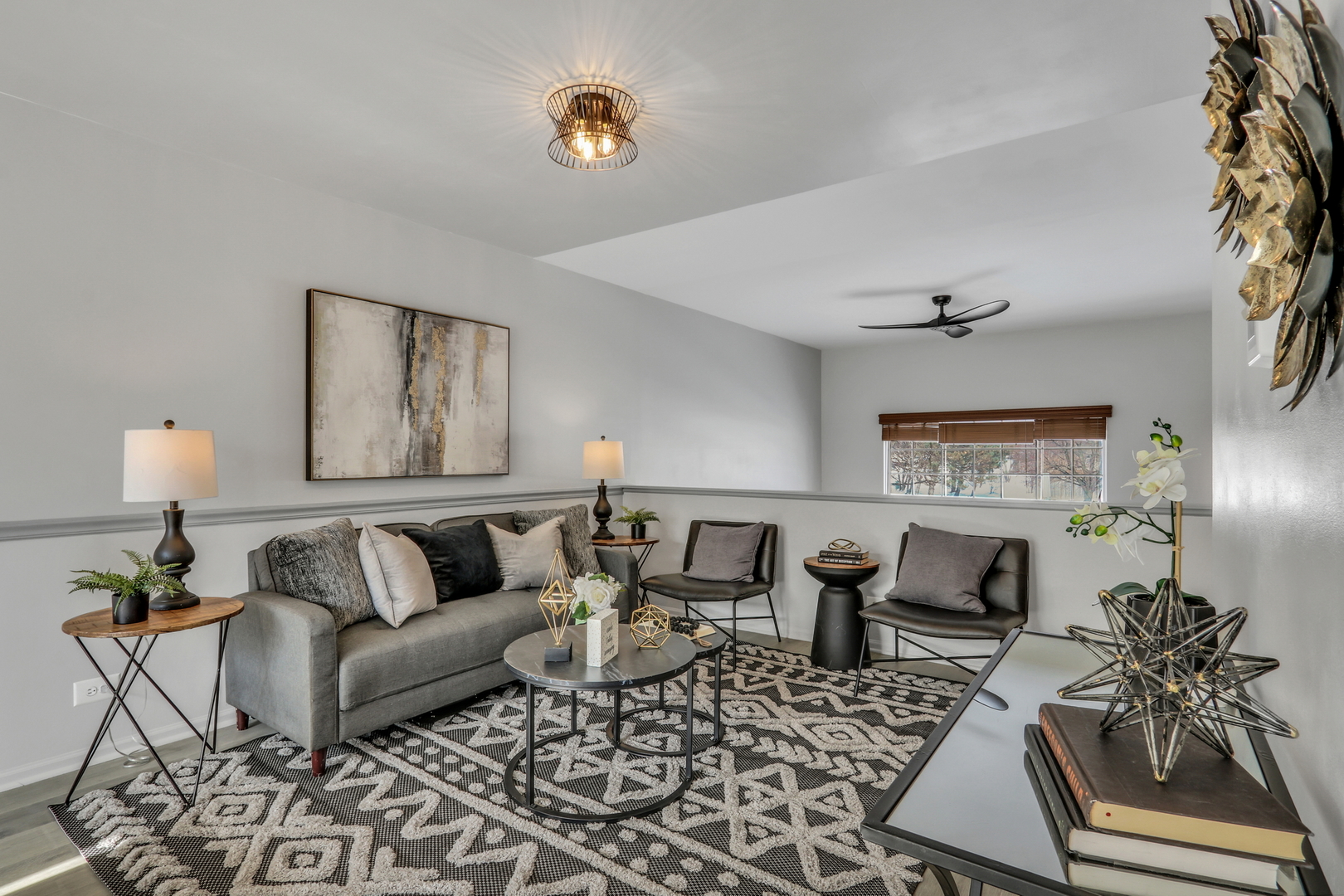4585 W Hill Avenue Unit: 4585