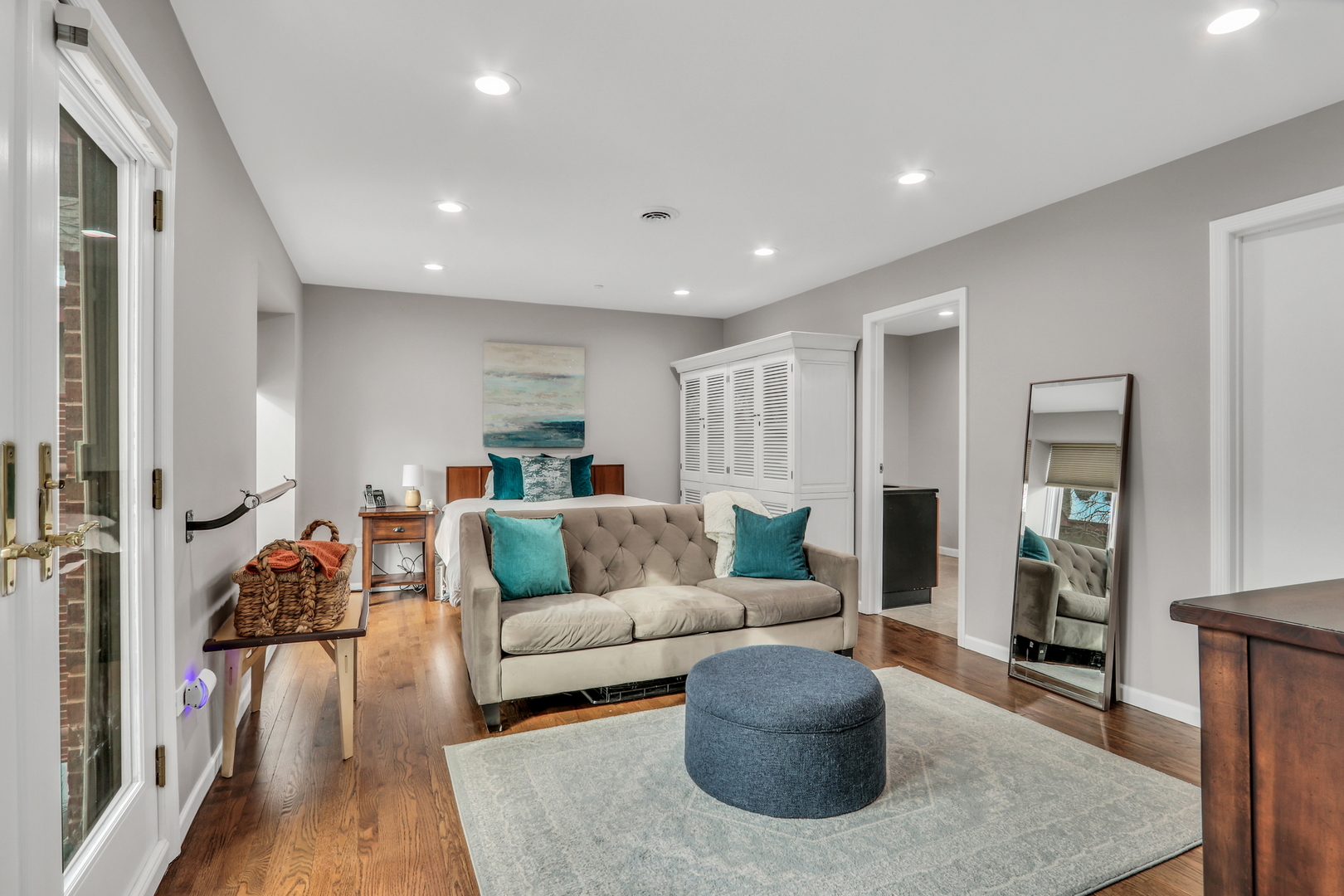933 Central Avenue Unit: 6