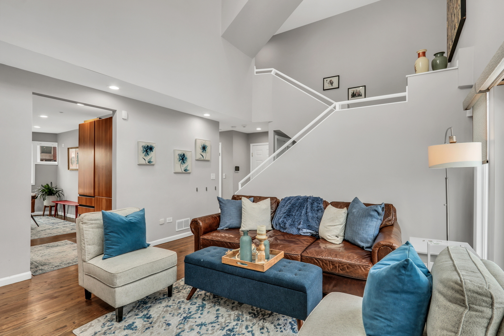 933 Central Avenue Unit: 6