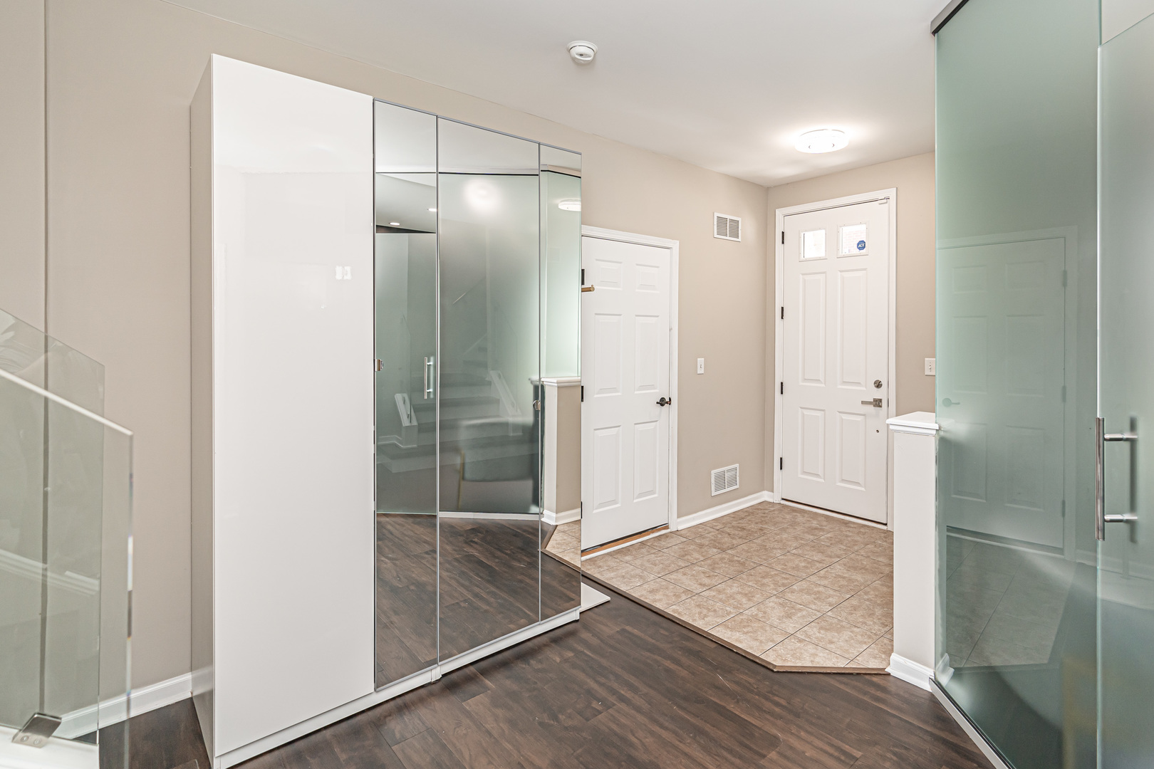 226 W Hyde Street Unit: 8-4