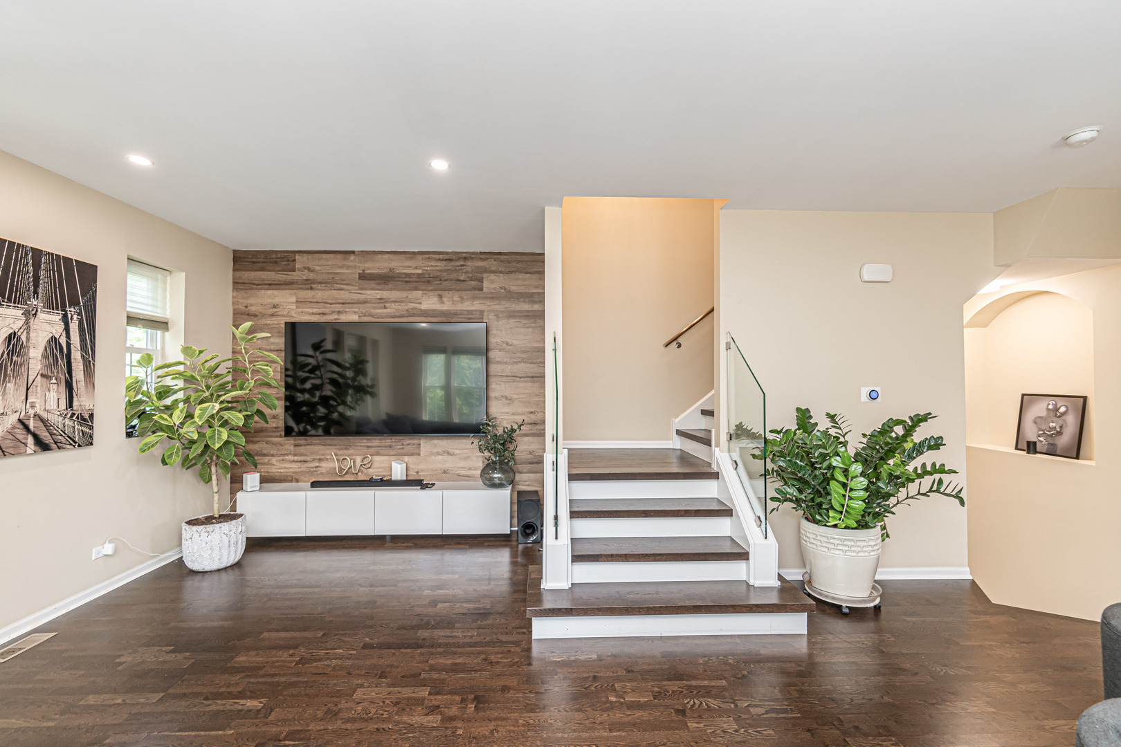 226 W Hyde Street Unit: 8-4