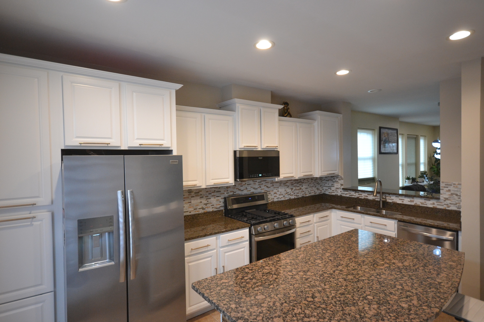 226 W Hyde Street Unit: 8-4